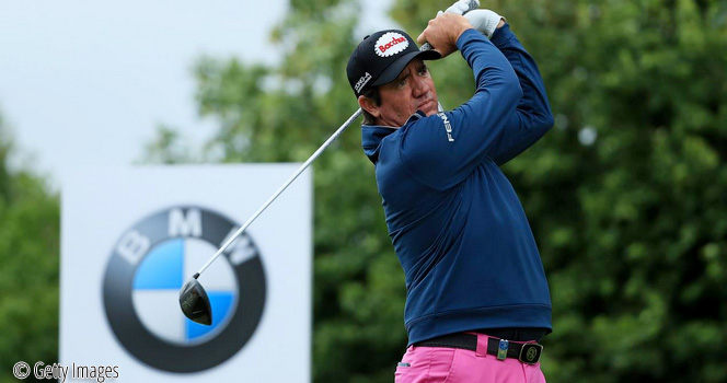 Hend makes most of windy conditions to take BMW lead, © Getty Images