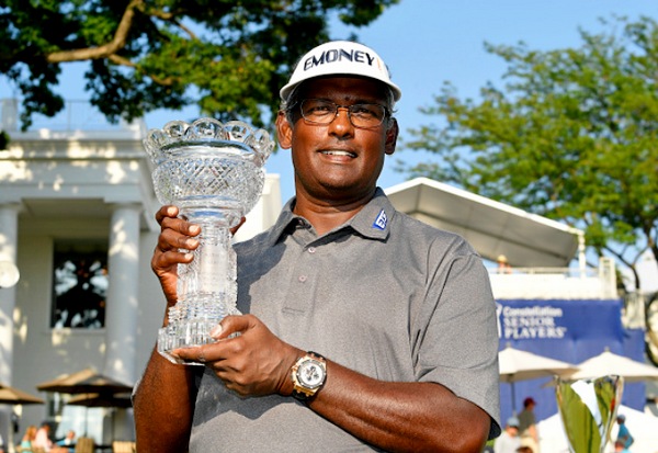 Vijay Singh beats Jeff Maggert in playoff for Constellation Senior Players Championship, © Getty Images