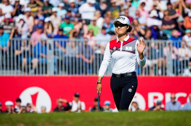 Minjee Lee shoots 65 to take R1 lead at Ricoh Women's British Open