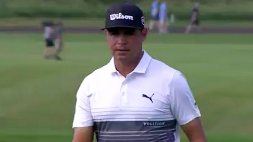 Gary Woodland takes three-shot lead heading into the weekend.