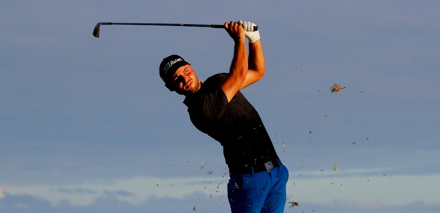 Canadian rookie Adam Svensson seized the lead with 61 in Hawaii