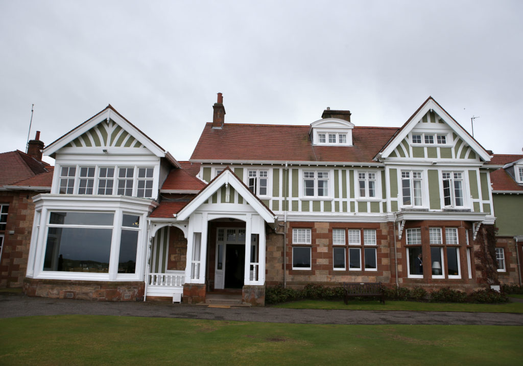 Female members formally invited to join Muirfield for the first time