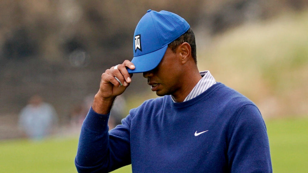 Tiger Woods reacts on the ninth hole after his second round in the U.S. Open. (AP Photo/Carolyn Kaster)