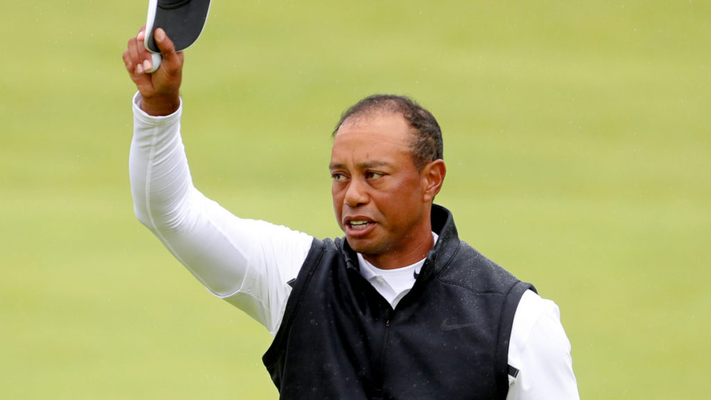 Presidents Cup - Woods picks himself for team