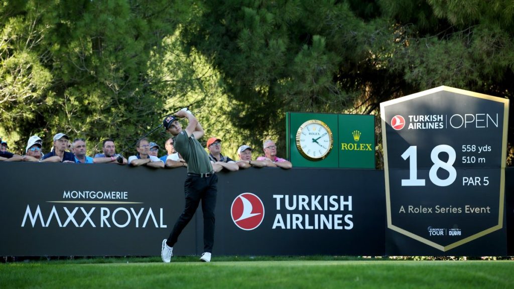 Turkish Airlines Open R1 - Lewis and Schwab share the lead