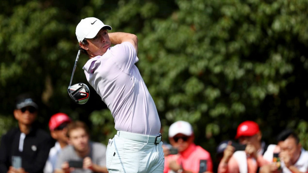 WGC-HSBC Champions R3 - McIlroy moves to the top