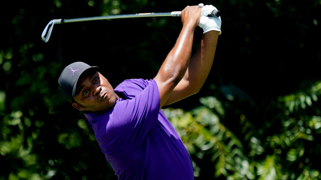 Wyndham Championship 2020 R1 - Harold Varner III matches career best to share lead in Greensboro
