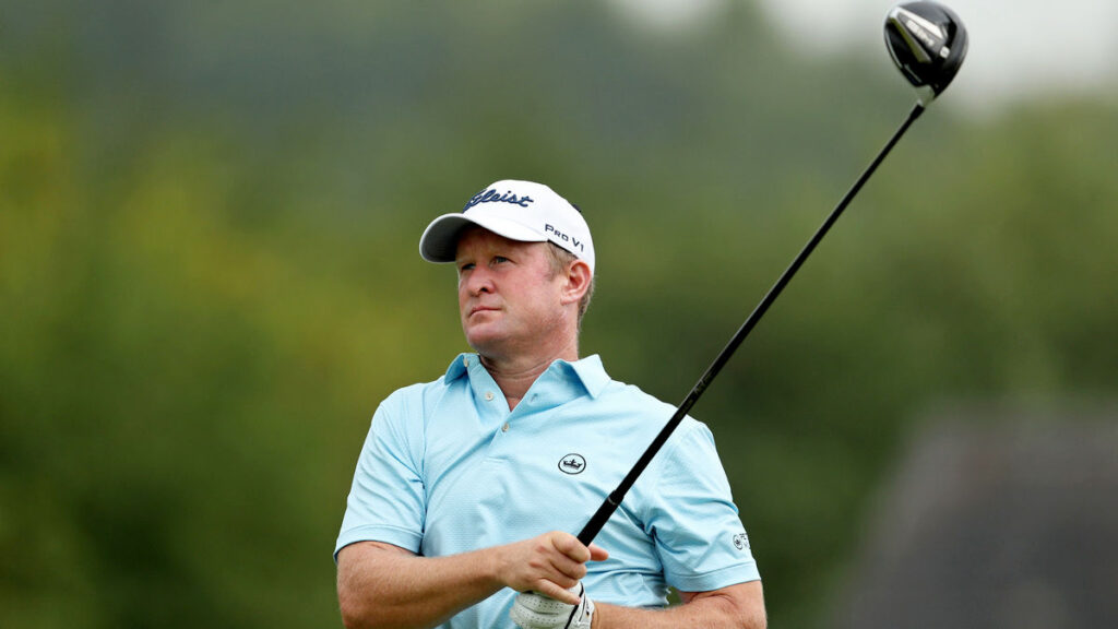 South African Open 2020 R2 - Jamie Donaldson and Christiaan Bezuidenhout tied at the top of the leaderboard
