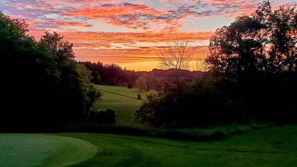 Sustaining golf - Sunset Hills