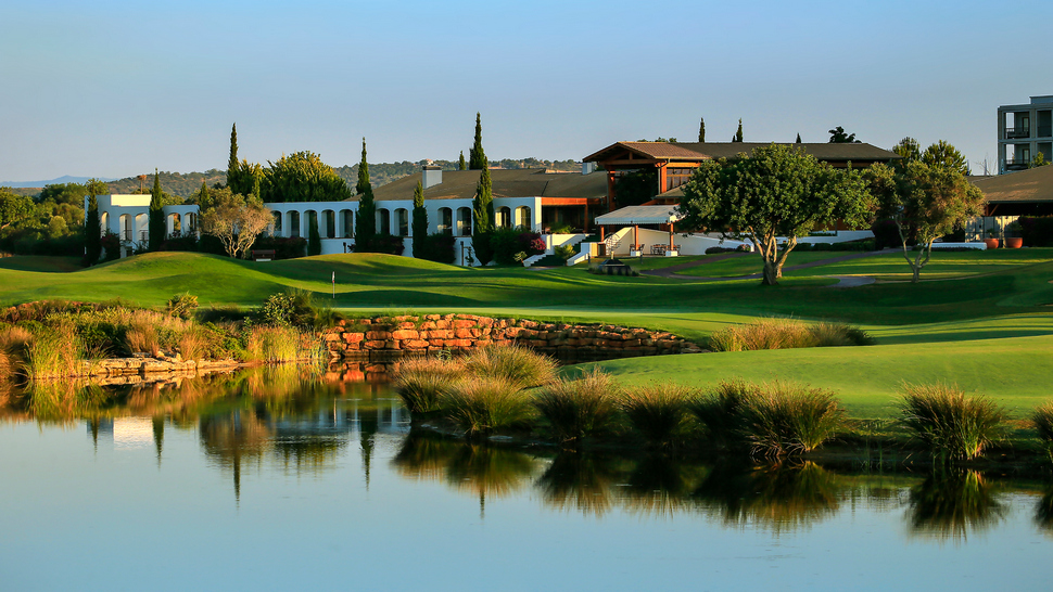 Play the best golf courses in Vilamoura, Algarve