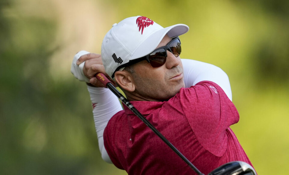 Sergio Garcia hits driver at the US Open